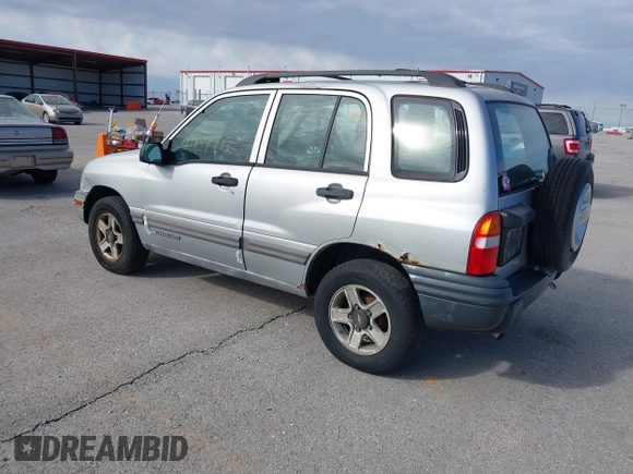 2002 Chevrolet Tracker with VIN 2CNBJ13C026941214, listed as a IAAI auction lot 41857213 with 168,140 mi miles and . Bid and sale history available at DreamBid. Image 3.