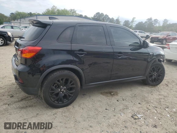 2019 Mitsubishi Outlander ES z VIN JA4AR3AU5KU028749, wystawiony jako Copart lot #52692835 z przebiegiem 122 439 mil mil oraz Szkoda całkowita • Salvage title. Historia ofert i sprzedaży dostępna na DreamBid. Obrazek 3.