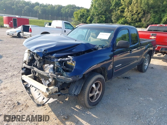 2013 Toyota Tacoma with VIN 5TFTX4CN7DX024719, listed as a IAAI auction lot 42662911 with 163,847 mi miles and . Bid and sale history available at DreamBid. Image 6.