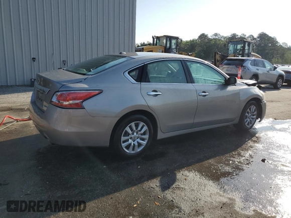 2014 Nissan Altima S with VIN 1N4AL3AP0EC147603, listed as a Copart auction lot 52253365 with 130,311 mi miles and Salvage Title. Bid and sale history available at DreamBid. Image 3.