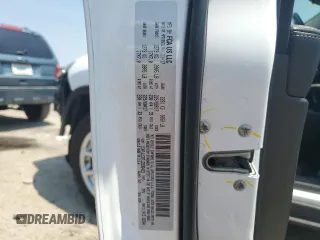 2018 Jeep Cherokee Latitude Tech Connect z VIN 1C4PJLCB7JD596423, wystawiony jako Copart lot #59171415 z przebiegiem 113 034 mil mil oraz Czysty tytuł • Clean title. Historia ofert i sprzedaży dostępna na DreamBid. Obrazek 14.