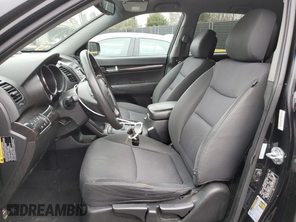 2012 Kia Sorento LX with VIN 5XYKT4A29CG196963, listed as a Copart auction lot 83060574 with 246,500 mi miles and Salvage Title. Bid and sale history available at carsss.com. Image 7.