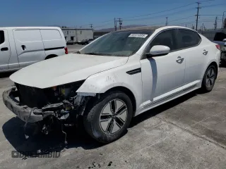 2013 Kia Optima EX с VIN KNAGM4AD4D5049705, выставлен на аукционе Copart как лот 66931835 с пробегом 133 897 миль миль и Списание • Salvage title. История ставок и продаж доступна на DreamBid. Изображение 1.