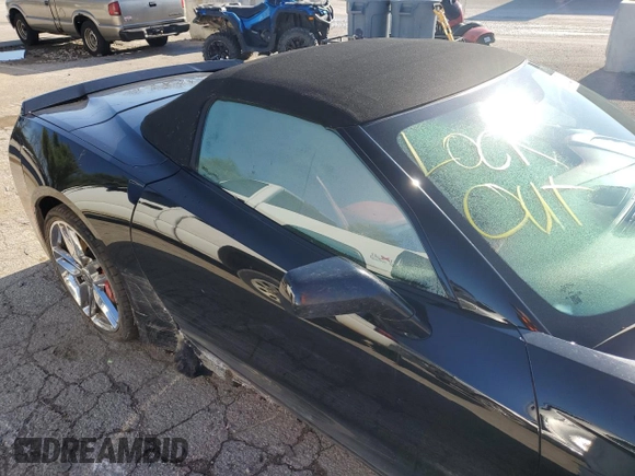 2015 Chevrolet Corvette Z51 3LT with VIN 1G1YM3D72F5104008, listed as a Copart auction lot 82122084 with 81,311 mi miles and Salvage Title. Bid and sale history available at carsss.com. Image 10.