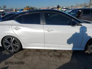 2020 Nissan Sentra SR with VIN 3N1AB8DV0LY261421, listed as a IAAI auction lot 41752418 with 42,971 mi miles and . Bid and sale history available at DreamBid. Image 13.