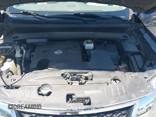 2013 Nissan Pathfinder SL with VIN 5N1AR2MN3DC604721, listed as a IAAI auction lot 42204383 with 149,536 mi miles and . Bid and sale history available at DreamBid. Image 10.