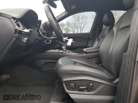 2018 Audi Q7 Prestige with VIN WA1VAAF78JD034124, listed as a Copart auction lot 54391935 with 120,946 mi miles and Salvage title. Bid and sale history available at DreamBid. Image 7.