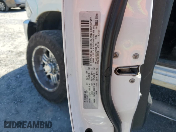 2017 Ram 2500 Big Horn with VIN 3C6UR5DLXHG725449, listed as a Copart auction lot 51876565 with 198,422 mi miles and Salvage title. Bid and sale history available at DreamBid. Image 12.
