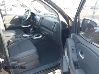 2022 Nissan Frontier S с VIN 1N6ED1CL3NN681378, выставлен на аукционе IAAI как лот 41493007 с пробегом 20 513 миль миль и . История ставок и продаж доступна на DreamBid. Изображение 5.