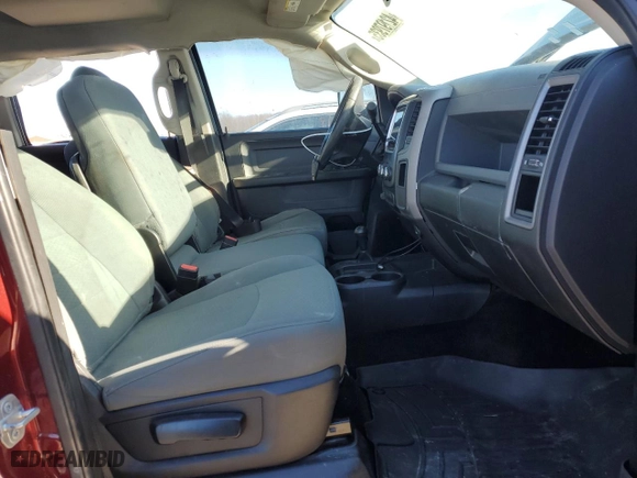 2018 Ram 2500 Tradesman with VIN 3C6UR5CL4JG106532, listed as a Copart auction lot 42197935 with 377,426 mi miles and Salvage Title. Bid and sale history available at carsss.com. Image 7.