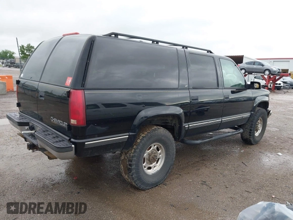 1999 Chevrolet Suburban with VIN 3GNGK26J8XG220021, listed as a IAAI auction lot 42145815 with 172,956 mi miles and . Bid and sale history available at DreamBid. Image 4.