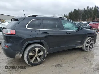 2019 Jeep Cherokee Limited with VIN 1C4PJMDX7KD268890, listed as a Copart auction lot 48292965 with 106,480 mi miles and Salvage Title. Bid and sale history available at DreamBid. Image 3.