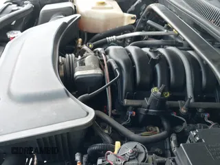 2008 Jeep Grand Cherokee Limited z VIN 1J8HR58218C209777, wystawiony jako IAAI lot #43129519 z przebiegiem 103 733 mil mil oraz . Historia ofert i sprzedaży dostępna na DreamBid. Obrazek 19.