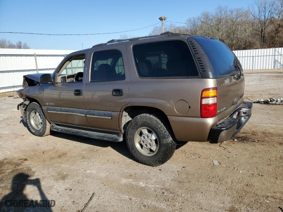 2003 Chevrolet Tahoe LS with VIN 1GNEC13V63R130396, listed as a Copart auction lot 86105634 with 266,238 mi miles and Salvage Title. Bid and sale history available at carsss.com. Image 2.