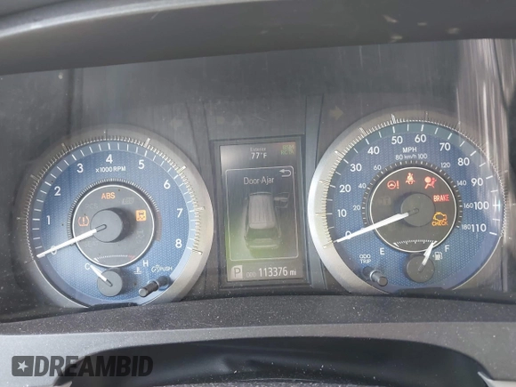 2019 Toyota Sienna XLE Auto Access Seat with VIN 5TDYZ3DC1KS998660, listed as a IAAI auction lot 42025856 with 113,376 mi miles. Bid and sale history available at carsss.com. Image 7.