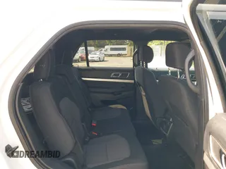 2017 Ford Explorer XLT z VIN 1FM5K8D81HGB28258, wystawiony jako IAAI lot #42613757 z przebiegiem 89 694 mil mil oraz . Historia ofert i sprzedaży dostępna na DreamBid. Obrazek 8.