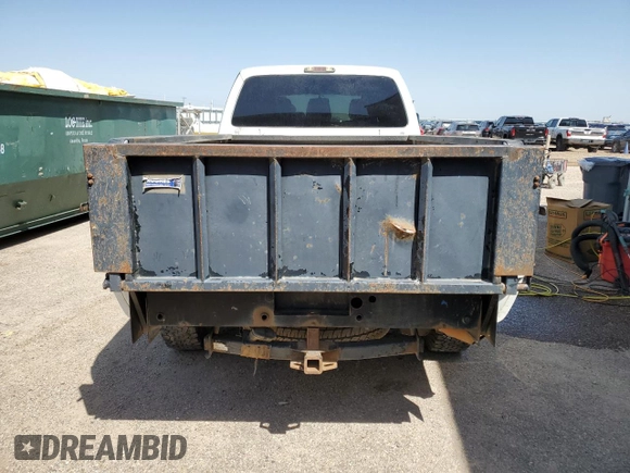 2015 Ford F-350 Platinum with VIN 1FT7W3B65FEB44882, listed as a Copart auction lot 52572825 with 307,996 mi miles and Clean Title. Bid and sale history available at DreamBid. Image 6.