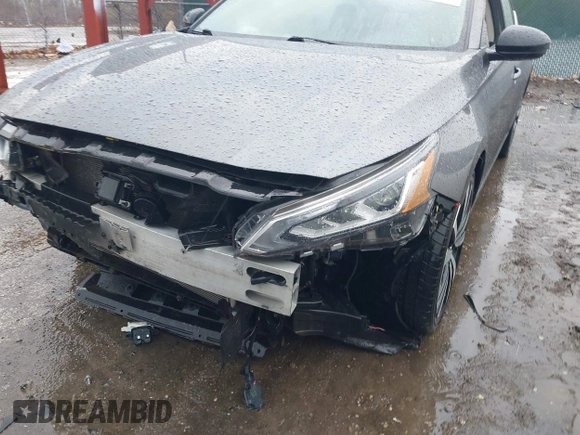 2022 Nissan Altima SR with VIN 1N4BL4CV2NN381039, listed as a IAAI auction lot 41831492 with Not Provided miles and . Bid and sale history available at DreamBid. Image 6.