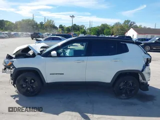 2021 Jeep Compass Latitude with VIN 3C4NJDBB7MT566237, listed as a IAAI auction lot 41747738 with 33,395 mi miles and . Bid and sale history available at DreamBid. Image 15.