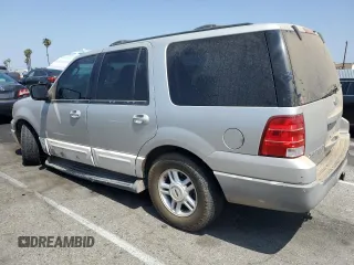 2003 Ford Expedition Special Service with VIN 1FMRU15W43LC14423, listed as a Copart auction lot 58082065 with 182,413 mi miles and Salvage title. Bid and sale history available at DreamBid. Image 2.