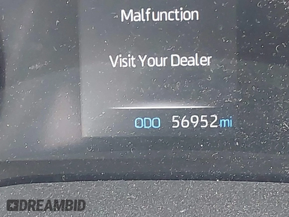 2022 Toyota Sienna XLE with VIN 5TDJRKEC4NS096888, listed as a IAAI auction lot 41901904 with 56,952 mi miles. Bid and sale history available at carsss.com. Image 15.