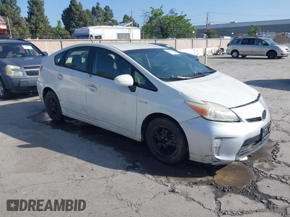 2014 Toyota Prius Four with VIN JTDKN3DU6E1776532, listed as a IAAI auction lot 42068305 with 196,228 mi miles. Bid and sale history available at carsss.com. Image 1.