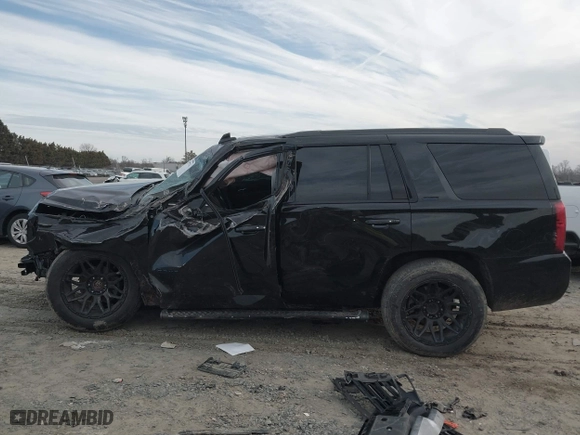2018 Chevrolet Tahoe LT with VIN 1GNSKBKC7JR347044, listed as a IAAI auction lot 41579373 with 1 mi miles. Bid and sale history available at carsss.com. Image 15.