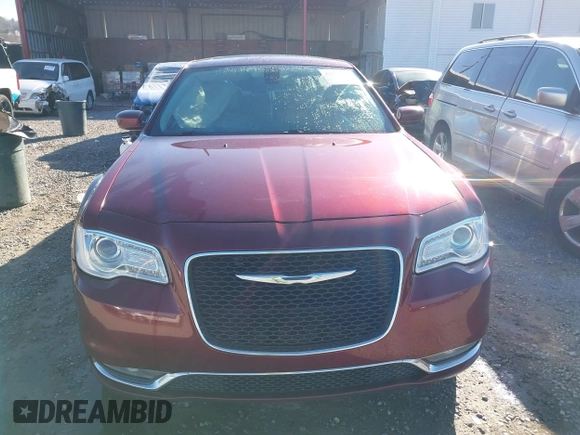 2016 Chrysler 300 Anniversary Edition z VIN 2C3CCAAG7GH248441, wystawiony jako IAAI lot #41450063 z przebiegiem 139 732 mil mil oraz . Historia ofert i sprzedaży dostępna na DreamBid. Obrazek 12.