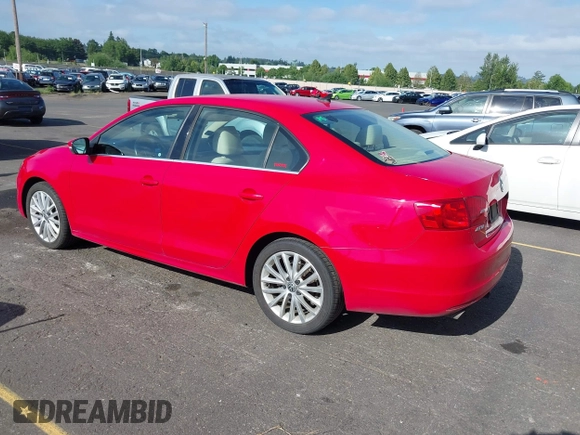 2014 Volkswagen Jetta TDI w/Premium with VIN 3VWLL7AJ8EM372627, listed as a IAAI auction lot 42418054 with 119,926 mi miles and . Bid and sale history available at DreamBid. Image 3.