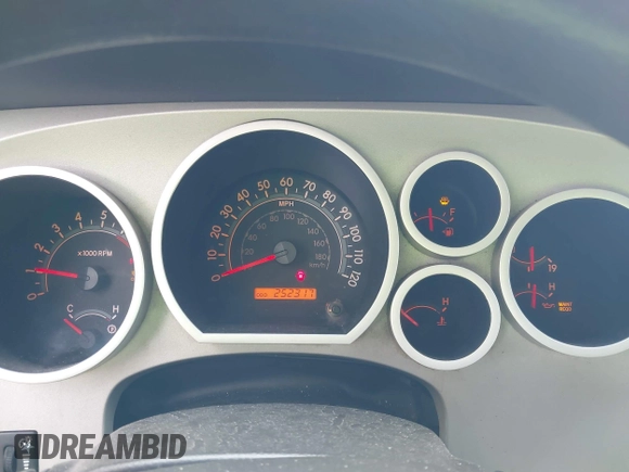 2008 Toyota Tundra z VIN 5TBEV54178S482099, wystawiony jako IAAI lot #42411224 z przebiegiem 252 317 mil mil oraz . Historia ofert i sprzedaży dostępna na DreamBid. Obrazek 7.