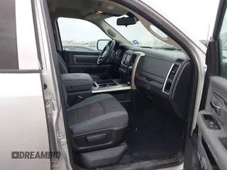 2014 Ram 1500 Lone Star z VIN 1C6RR6LG1ES101852, wystawiony jako IAAI lot #42062403 z przebiegiem 82 389 mil mil oraz . Historia ofert i sprzedaży dostępna na DreamBid. Obrazek 5.
