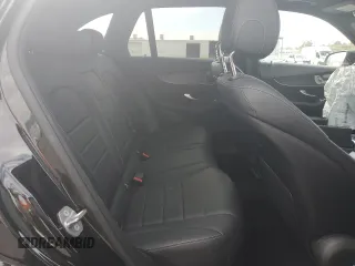 2019 Mercedes-Benz GLC 300 z VIN WDC0G4JB4KV165942, wystawiony jako Copart lot #46959205 z przebiegiem Nie podano mil oraz Szkoda całkowita • Salvage title. Historia ofert i sprzedaży dostępna na DreamBid. Obrazek 12.