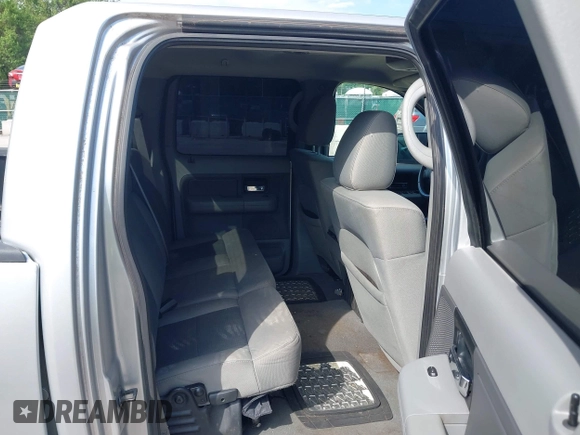 2007 Ford F-150 XLT with VIN 1FTPW14V57FB30839, listed as a IAAI auction lot 42234228 with 171,248 mi miles and . Bid and sale history available at DreamBid. Image 8.