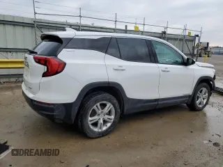 2020 GMC Terrain SLE z VIN 3GKALTEV2LL143092, wystawiony jako Copart lot #46863355 z przebiegiem 47 666 mil mil oraz Szkody całkowita. Historia ofert i sprzedaży dostępna na DreamBid. Obrazek 3.
