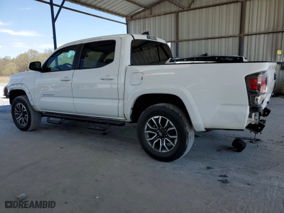 2022 Toyota Tacoma 2WD SR5 with VIN 3TMAZ5CN1NM189177, listed as a Copart auction lot 50323245 with 59,169 mi miles and Salvage Title. Bid and sale history available at carsss.com. Image 2.