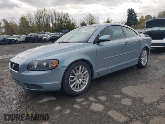 2007 Volvo C70 with VIN YV1MC68247J026004, listed as a Copart auction lot 78903064 with 118,059 mi miles and Salvage Title. Bid and sale history available at carsss.com. Image 1.