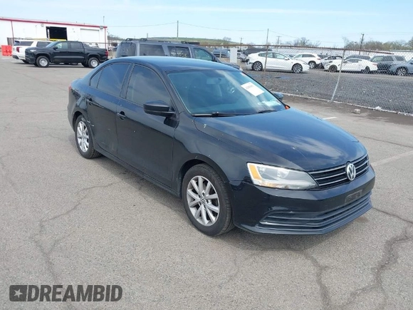 2015 Volkswagen Jetta Sedan 1.8T SE with VIN 3VWD17AJ0FM218263, listed as a IAAI auction lot 42083017 with 194,850 mi miles. Bid and sale history available at carsss.com. Image 1.