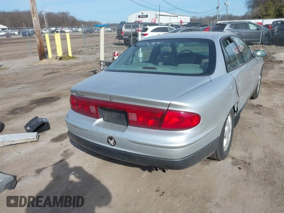 2001 Buick Regal GS with VIN 2G4WF551811225985, listed as a IAAI auction lot 41702504 with 0 mi miles. Bid and sale history available at carsss.com. Image 4.