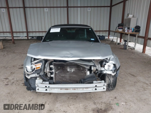 2011 Ford Mustang V6 with VIN 1ZVBP8EMXB5159321, listed as a IAAI auction lot 41451864 with 138,276 mi miles and . Bid and sale history available at DreamBid. Image 12.