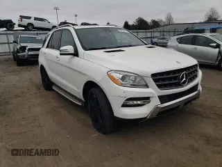 2015 Mercedes-Benz M 350 z VIN 4JGDA5HB6FA583447, wystawiony jako Copart lot #48828715 z przebiegiem 213 155 mil mil oraz Szkoda całkowita • Salvage title. Historia ofert i sprzedaży dostępna na DreamBid. Obrazek 12.