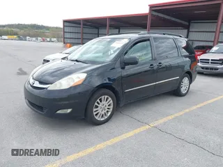 2008 Toyota Sienna XLE with VIN 5TDZK22C18S161342, listed as a IAAI auction lot 42027277 with 198,489 mi miles. Bid and sale history available at carsss.com. Image 2.