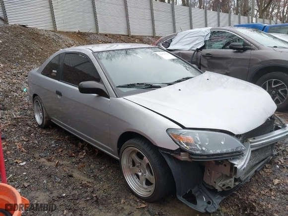 2005 Honda Civic Cpe VP with VIN 1HGEM21125L077764, listed as a IAAI auction lot 41679934 with 204,142 mi miles. Bid and sale history available at carsss.com. Image 1.