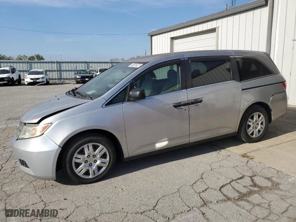 2012 Honda Odyssey LX with VIN 5FNRL5H28CB110575, listed as a Copart auction lot 76103284 with 184,414 mi miles and Clean Title. Bid and sale history available at carsss.com. Image 1.