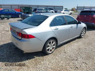 2005 Acura TSX with VIN JH4CL96825C001029, listed as a IAAI auction lot 42460304 with Not provided miles and . Bid and sale history available at DreamBid. Image 4.