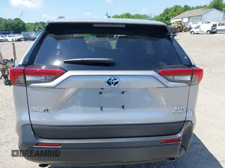2022 Toyota RAV4 Hybrid XLE Premium with VIN JTMB6RFV1ND063963, listed as a IAAI auction lot 42550907 with 35,012 mi miles and . Bid and sale history available at DreamBid. Image 16.