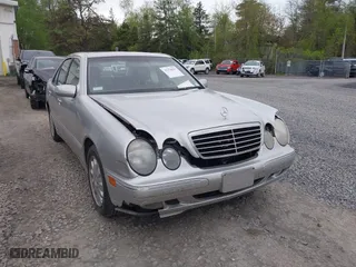 2001 Mercedes-Benz E-Class with VIN WDBJF65J11B216449, listed as a IAAI auction lot 39378007 with 62,263 mi miles. Bid and sale history available at carsss.com. Image 6.