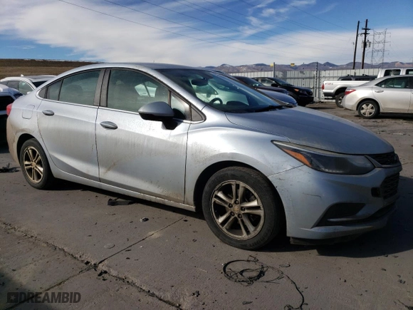 2018 Chevrolet Cruze LT with VIN 1G1BE5SM5J7175157, listed as a Copart auction lot 42557895 with 169,975 mi miles and Salvage Title. Bid and sale history available at carsss.com. Image 4.