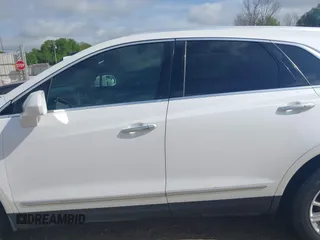 2017 Cadillac XT5 FWD with VIN 1GYKNARS0HZ107734, listed as a IAAI auction lot 41882031 with 89,397 mi miles. Bid and sale history available at carsss.com. Image 15.