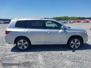 2008 Toyota Highlander Sport with VIN JTEDS43A782035038, listed as a IAAI auction lot 42038615 with 278,109 mi miles. Bid and sale history available at carsss.com. Image 13.