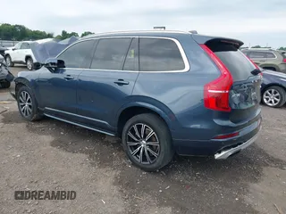 2020 Volvo XC90 Momentum с VIN YV4102CK2L1546386, выставлен на аукционе IAAI как лот 42413944 с пробегом 111 562 миль миль и . История ставок и продаж доступна на DreamBid. Изображение 3.